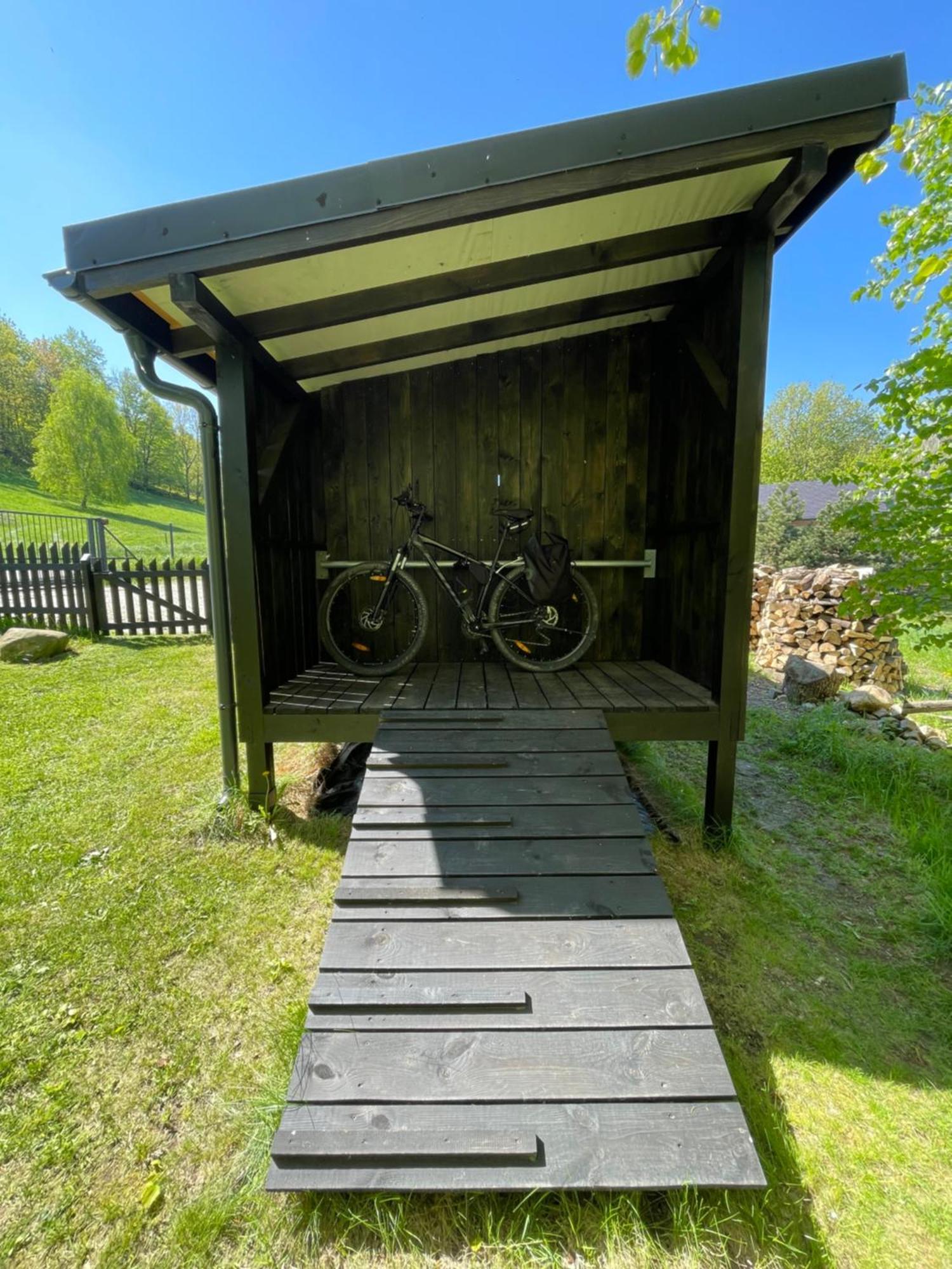 Chalet Drewniany Dom W Brzozowisku